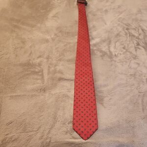 Robert Talbott Hand Sewn Silk Red and Black Patterned Tie